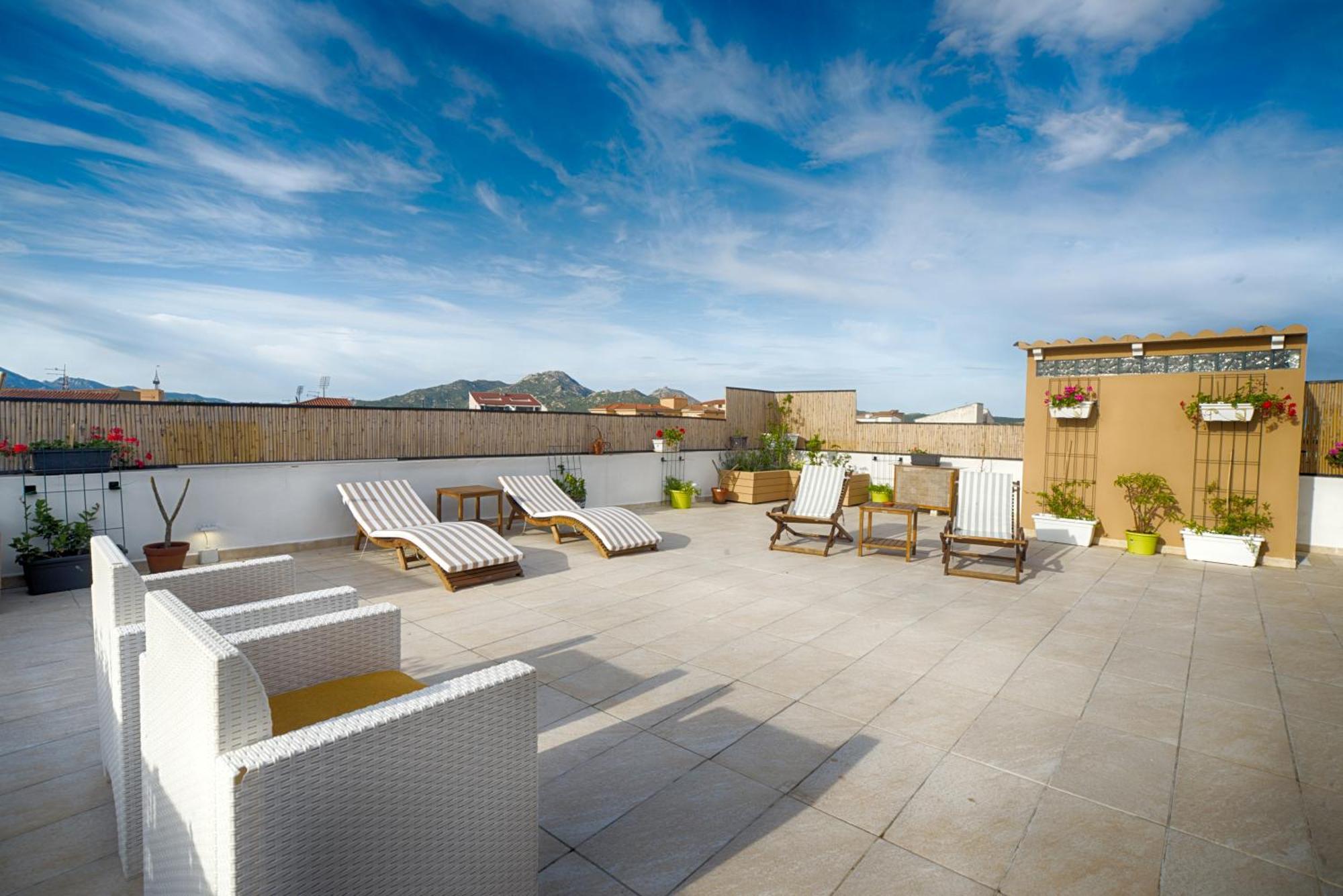 Terrace Rooms Olbia Center Exterior foto