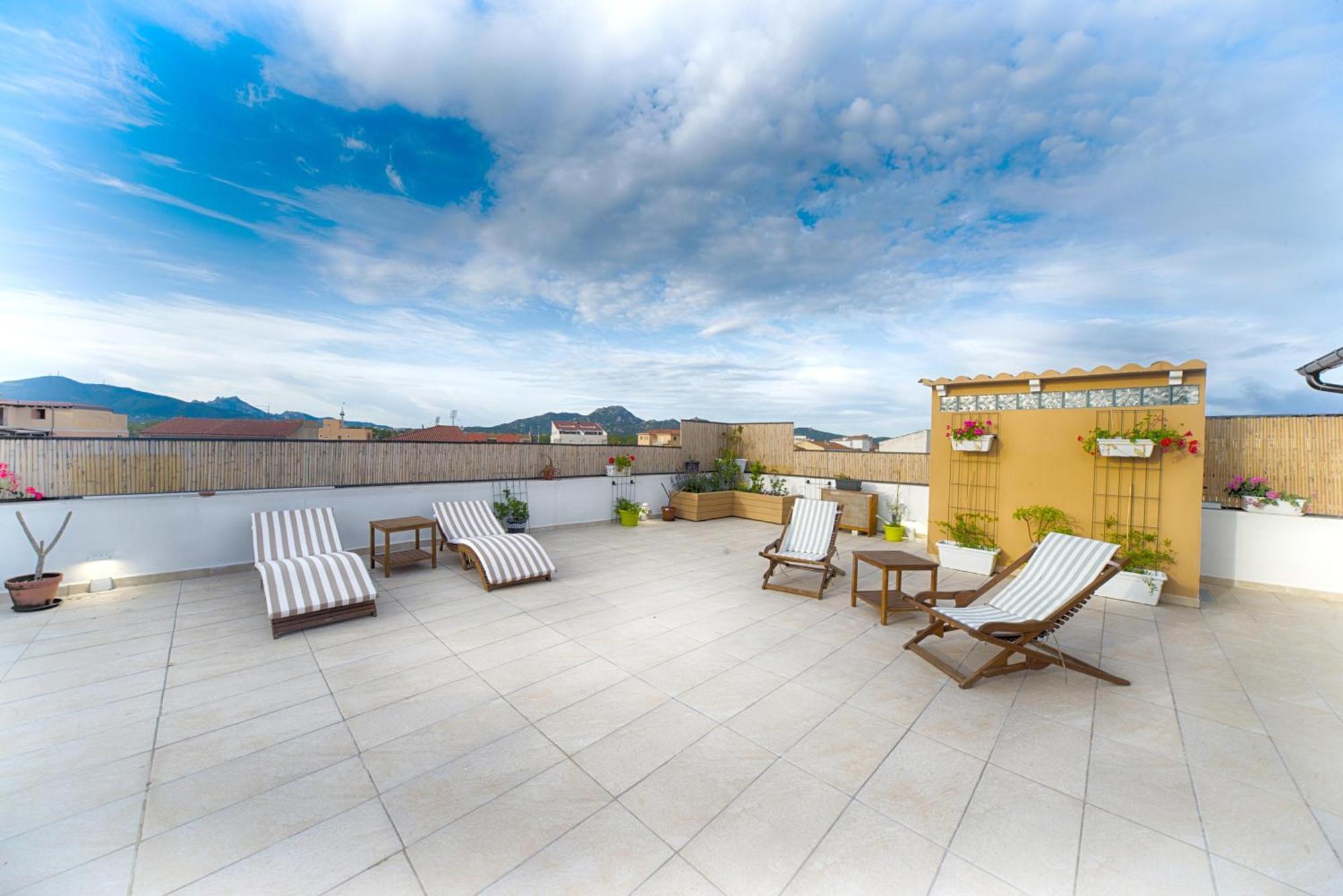 Terrace Rooms Olbia Center Exterior foto